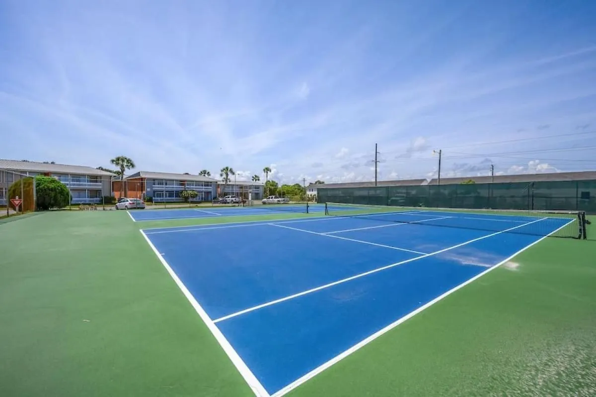 Cool Azul 3 Community Pools Central Destin