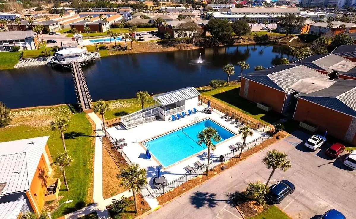 Cool Azul 3 Community Pools Central Destin
