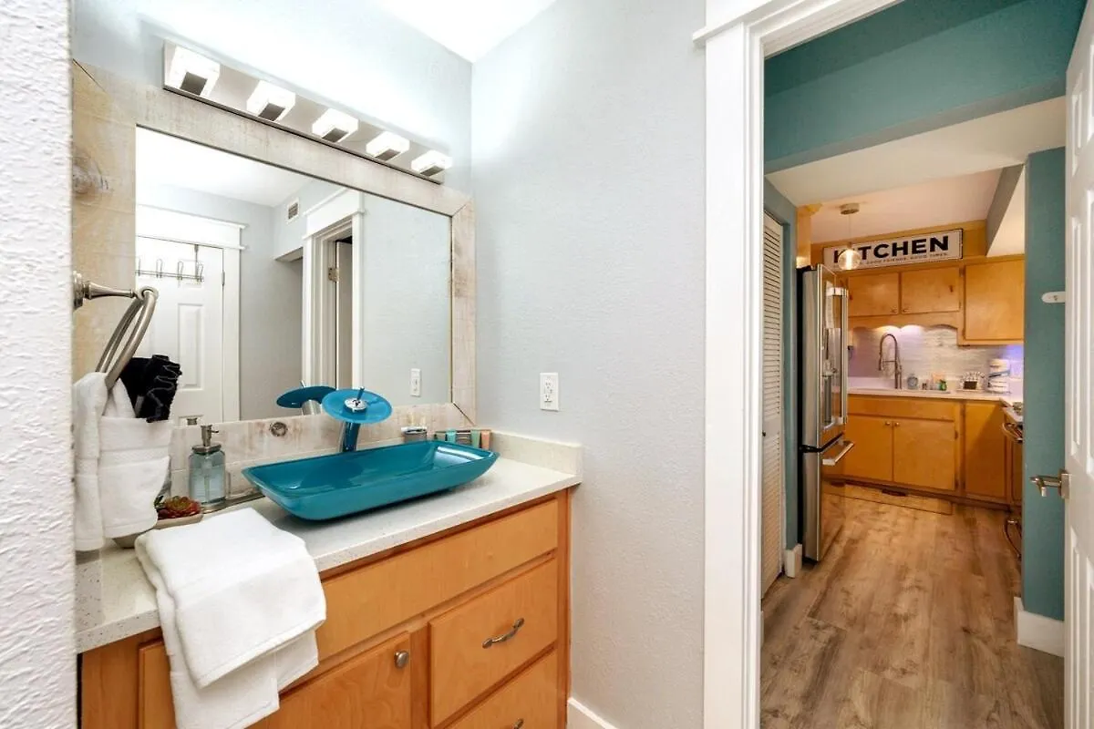 Cool Azul 3 Community Pools Central Destin Holiday home