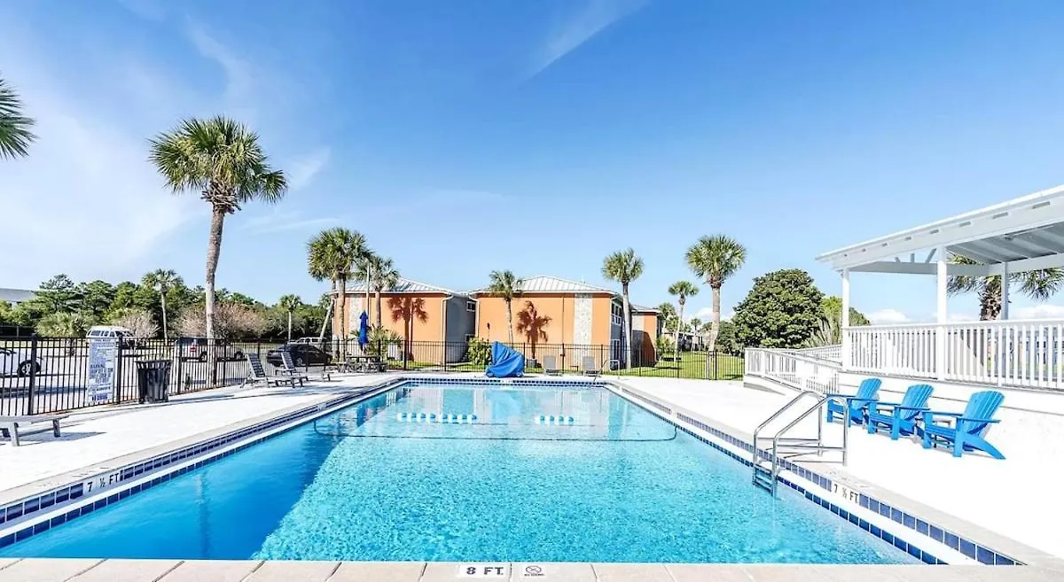 Cool Azul 3 Community Pools Central Destin Holiday home